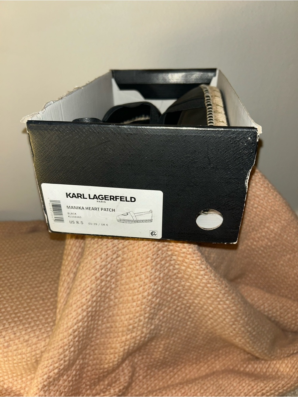 NEW Karl Lagerfeld Paris Manika Heart Appliqué Espadrille Sz 8.5 - Picture 12 of 12